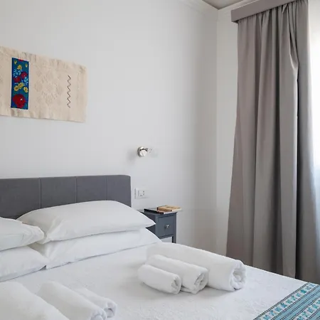 Centenari Longevity Penzion Lotzorai