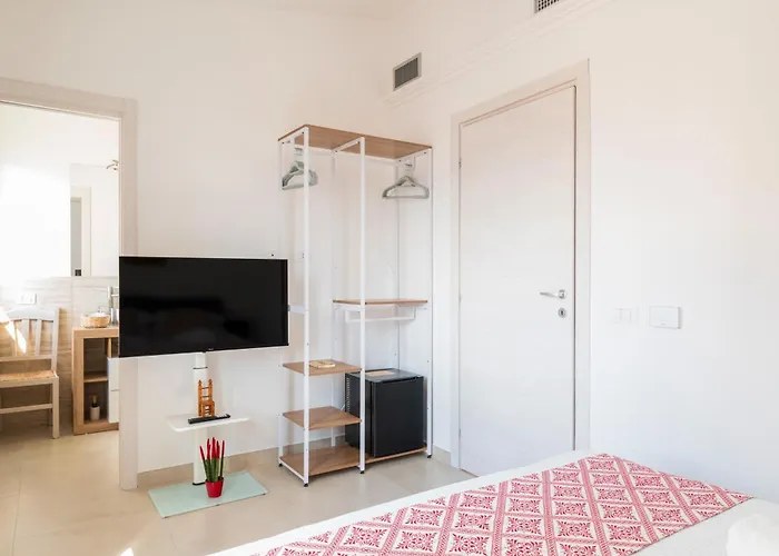 بيت ضيافة Centenari Longevity 3*